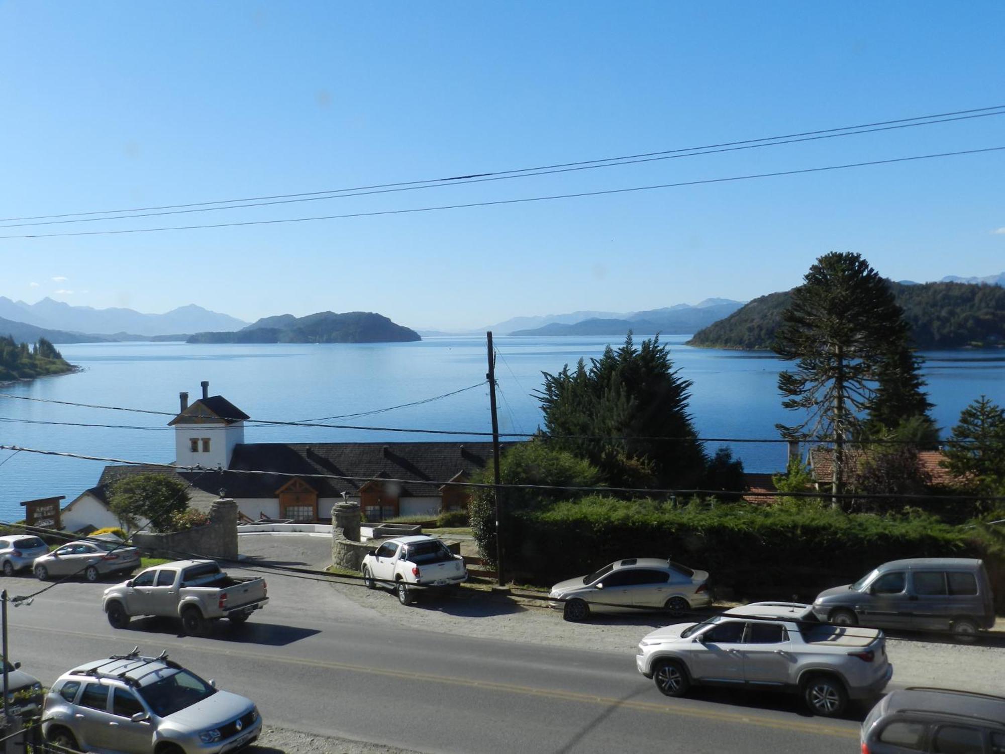 Bonita House - & * San Carlos de Bariloche